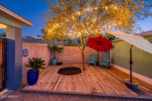 2930 N 16TH Drive, Phoenix, AZ 85015