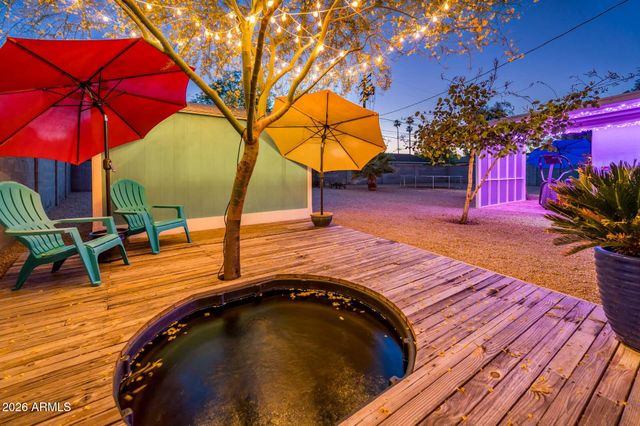 2930 N 16TH Drive, Phoenix, AZ 85015