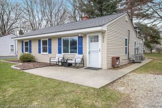 2836 Edna Jane Drive, Auburn Hills, MI 48326