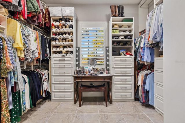 885 IRON OAK WAY, The Villages, FL 32163