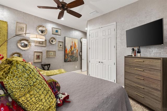 885 IRON OAK WAY, The Villages, FL 32163