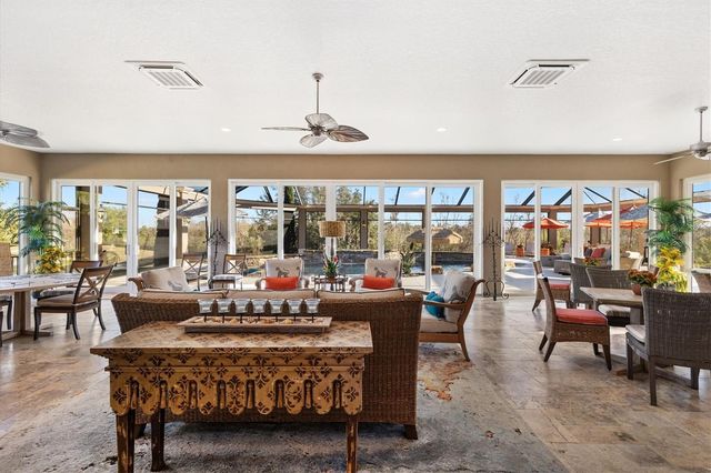 885 IRON OAK WAY, The Villages, FL 32163