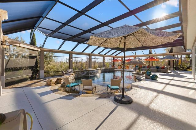 885 IRON OAK WAY, The Villages, FL 32163