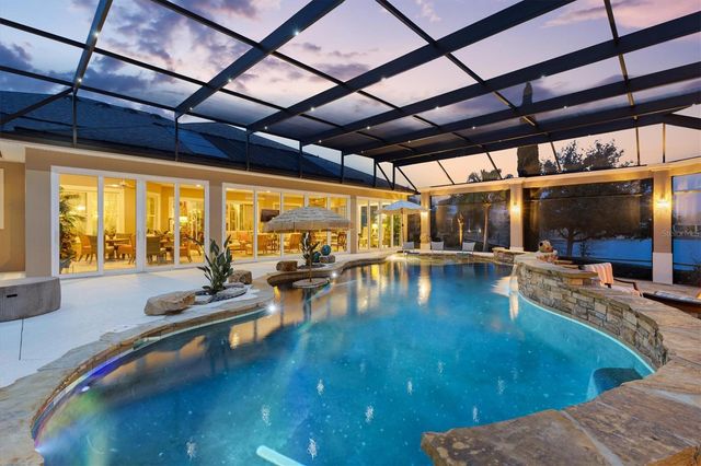 885 IRON OAK WAY, The Villages, FL 32163