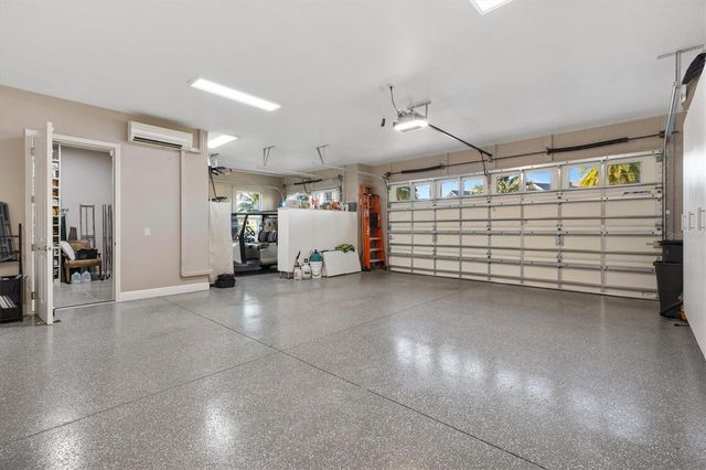 885 IRON OAK WAY, The Villages, FL 32163