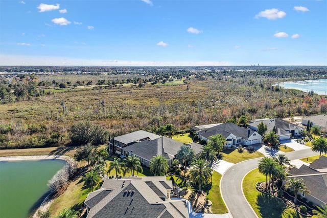 885 IRON OAK WAY, The Villages, FL 32163