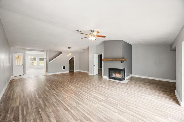 9735 Fortune Ridge DR, Converse, TX 78109