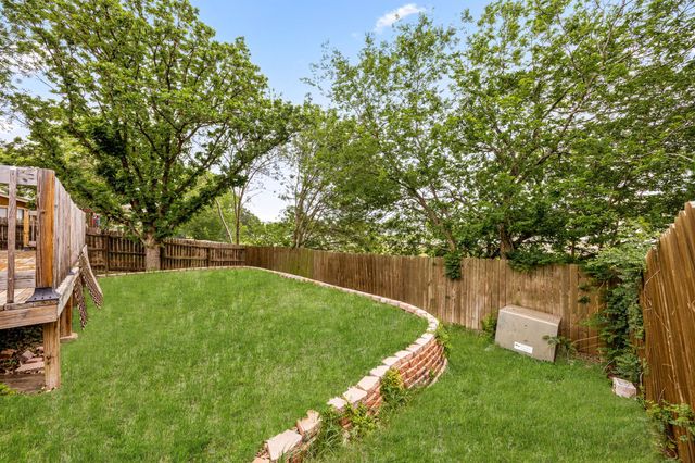 9735 Fortune Ridge DR, Converse, TX 78109