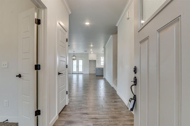 1364 Pineridge Circle, Piedmont, OK 73078