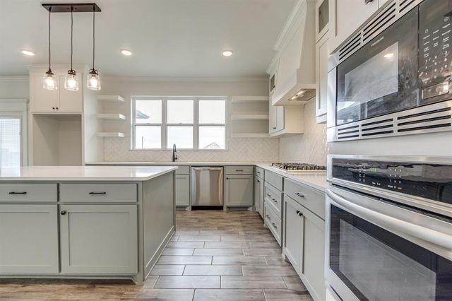 1364 Pineridge Circle, Piedmont, OK 73078