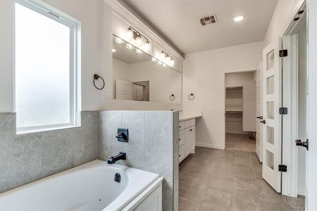 1364 Pineridge Circle, Piedmont, OK 73078