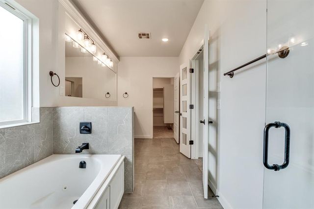 1364 Pineridge Circle, Piedmont, OK 73078