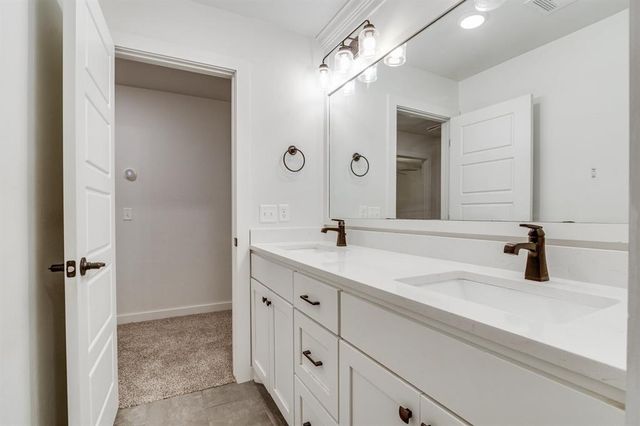 1364 Pineridge Circle, Piedmont, OK 73078