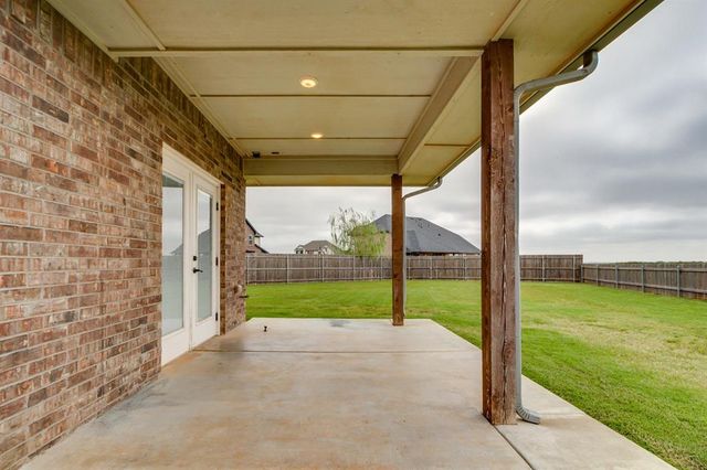 1364 Pineridge Circle, Piedmont, OK 73078