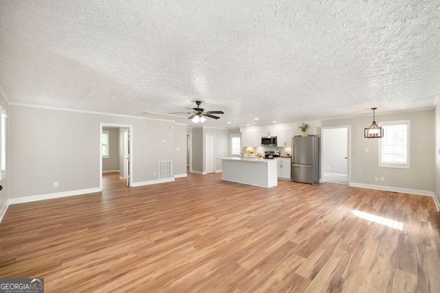 559 Shawnee Circle, Byron, GA 31008