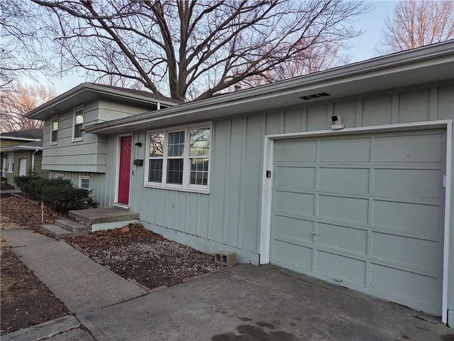 8219 E 85th Street, Raytown, MO 64138