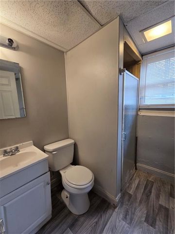 8219 E 85th Street, Raytown, MO 64138