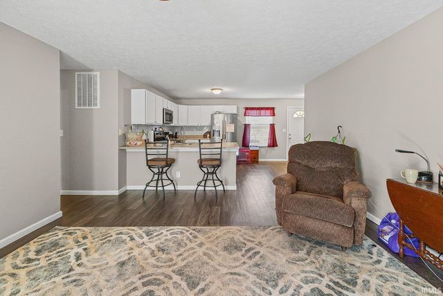 1908 Whitcomb Avenue, Lafayette, IN 47904