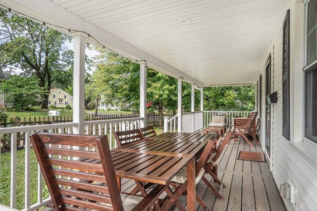4 Frederick Road, West Hartford, CT 06119