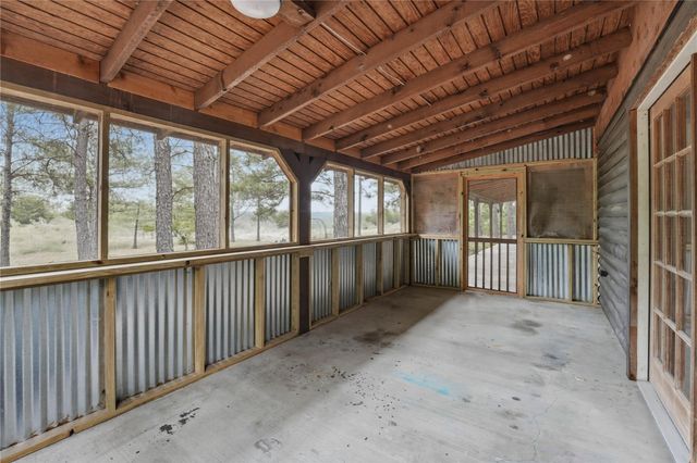 1555 Wildwood Road, Ledbetter, TX 78946