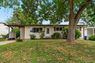 1270 Bobolink Drive, Florissant, MO 63031