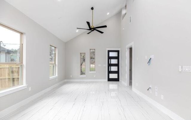 1382 green meadow LN, Spring Branch, TX 78070