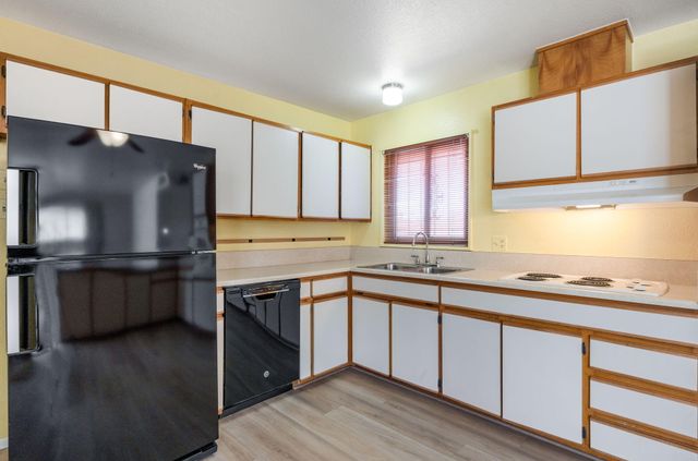 4216 Hendrix Road NE, Albuquerque, NM 87110