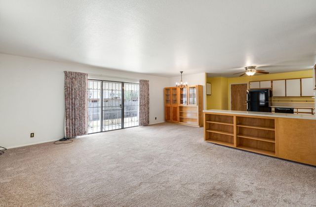 4216 Hendrix Road NE, Albuquerque, NM 87110