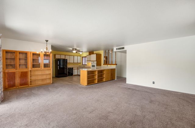 4216 Hendrix Road NE, Albuquerque, NM 87110