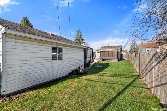 30752 Brush Street, Madison Heights, MI 48071