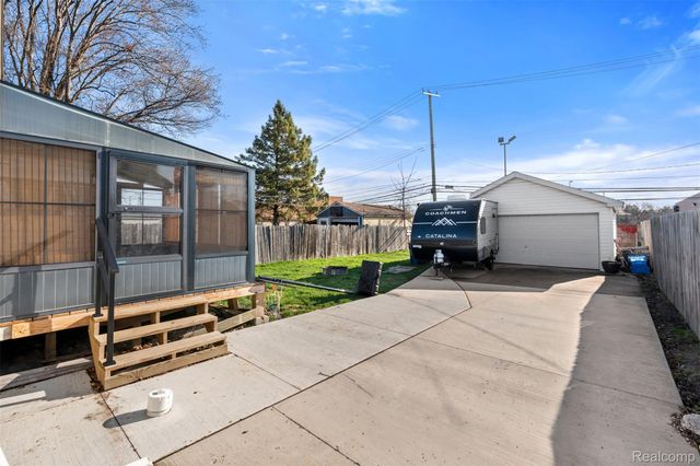 30752 Brush Street, Madison Heights, MI 48071