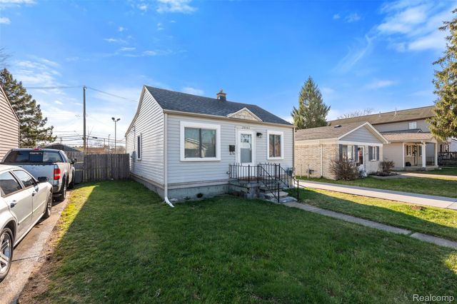 30752 Brush Street, Madison Heights, MI 48071