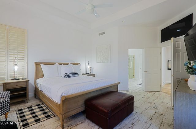 33690 N 71ST Way, Scottsdale, AZ 85266