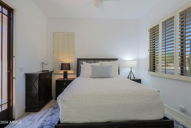 33690 N 71ST Way, Scottsdale, AZ 85266