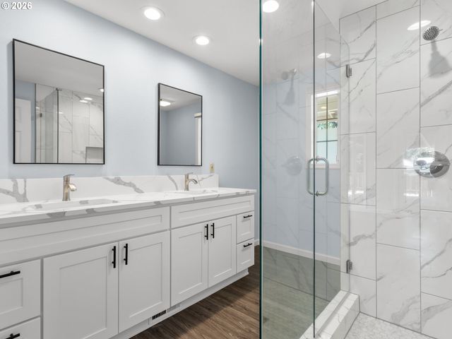 3612 Se 165TH Ave, Vancouver, WA 98683