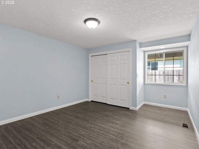 3612 Se 165TH Ave, Vancouver, WA 98683