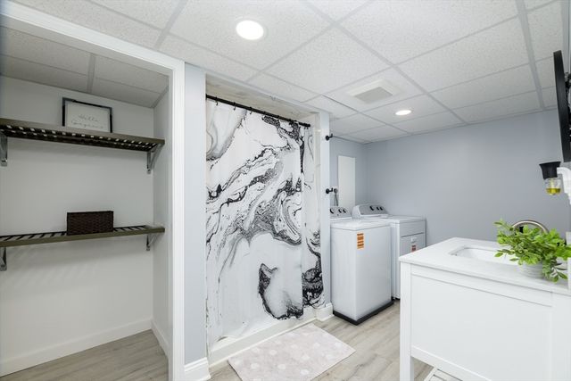 2 Crescent Ter, Ware, MA 01082