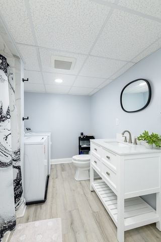 2 Crescent Ter, Ware, MA 01082