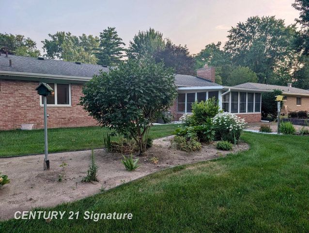 5164 Clydesdale Lane, Saginaw Twp, MI 48603