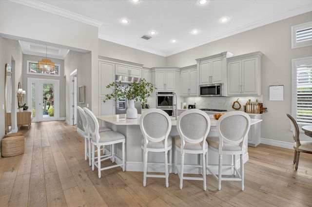 8247 Lawson Bridge Lane, Delray Beach, FL 33446