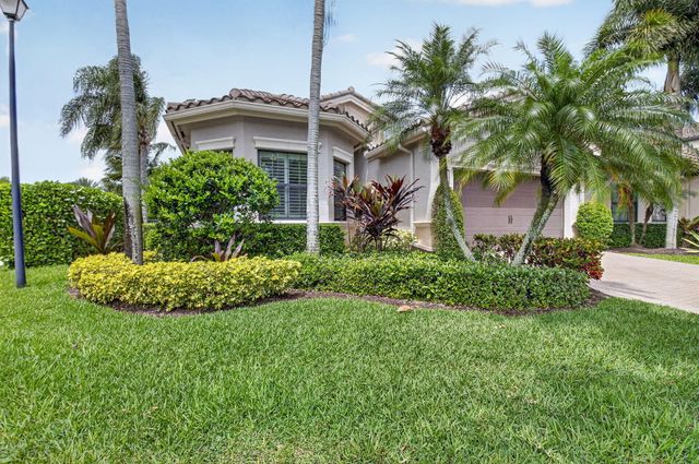 8247 Lawson Bridge Lane, Delray Beach, FL 33446