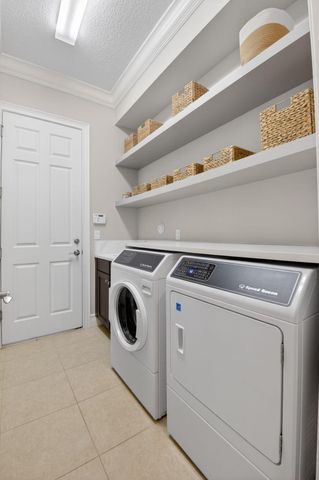 8247 Lawson Bridge Lane, Delray Beach, FL 33446