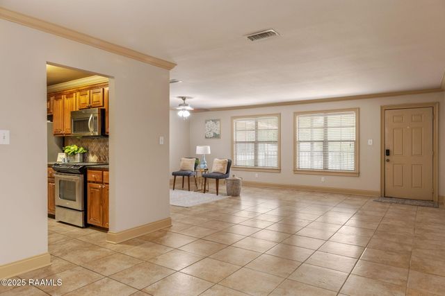 112 Hillside Drive 47, Lafayette, LA 70503