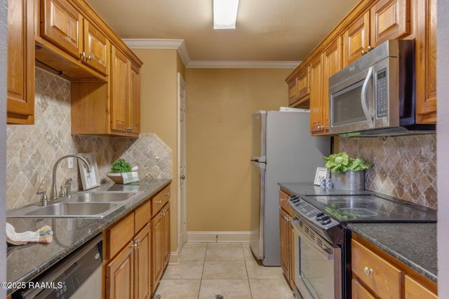 112 Hillside Drive 47, Lafayette, LA 70503