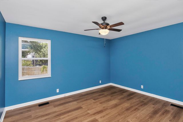 3153 Towne Village Rd, Antioch, TN 37013