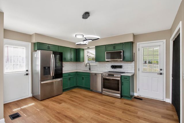 3153 Towne Village Rd, Antioch, TN 37013