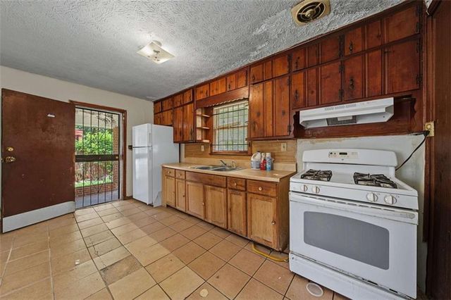 2655 Miriam Lane, Decatur, GA 30032
