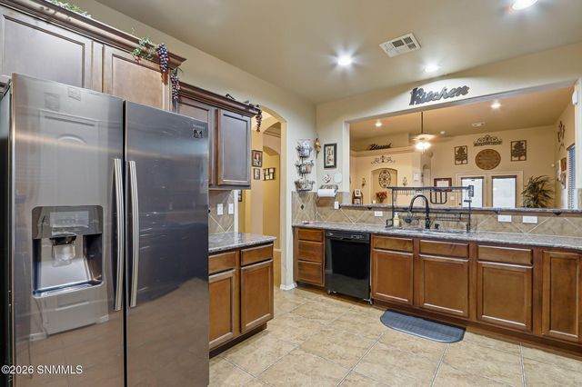 5873 Coyote Flats Street, Las Cruces, NM 88012