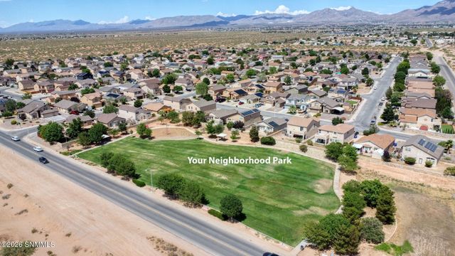 5873 Coyote Flats Street, Las Cruces, NM 88012