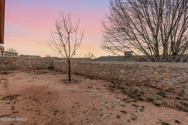 5873 Coyote Flats Street, Las Cruces, NM 88012